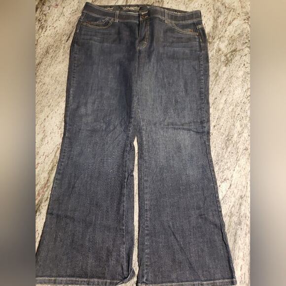 LEE 18 short no gap waistband jeans in excellent condition - Picture 1 of 9